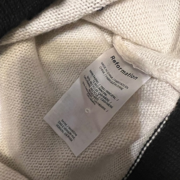 Reformation Cream and Black Cardigan - Picture 4 of 4